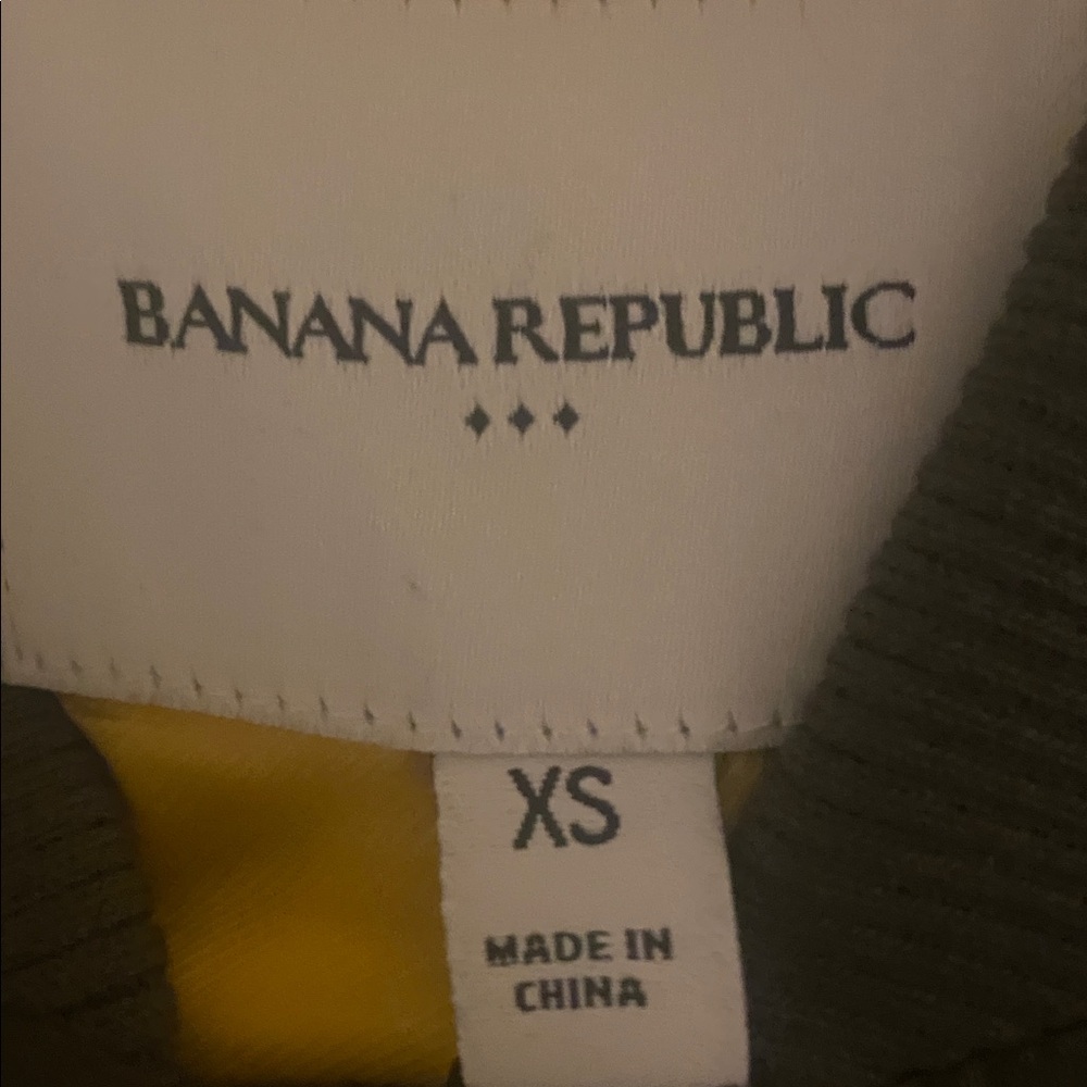 Banana Republic Olive Green Bomber Jacket. New tags extra small. - Picture 3 of 6